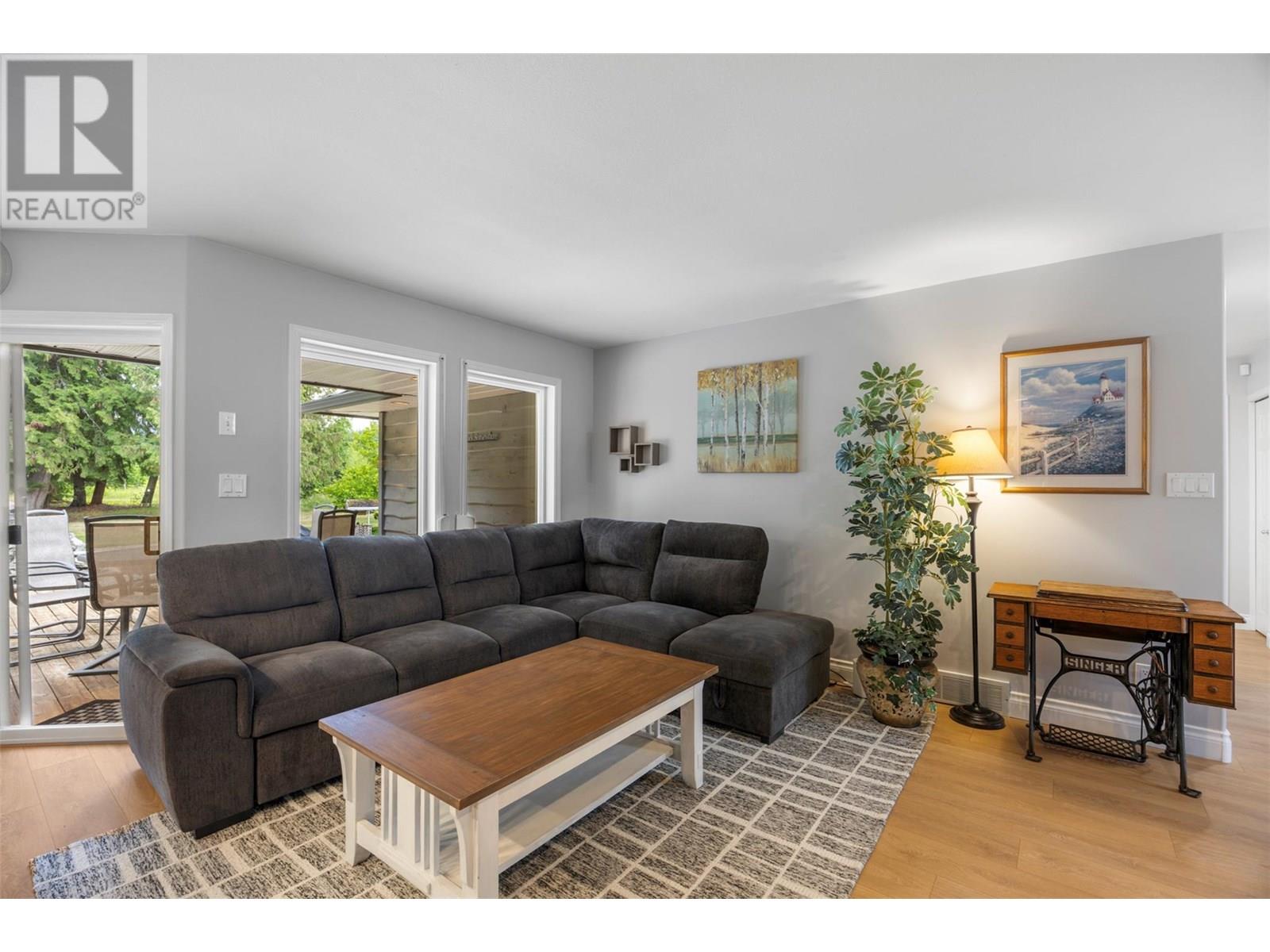 3789 Zinck Road, Scotch Creek, British Columbia  V0E 1M5 - Photo 13 - 10351895