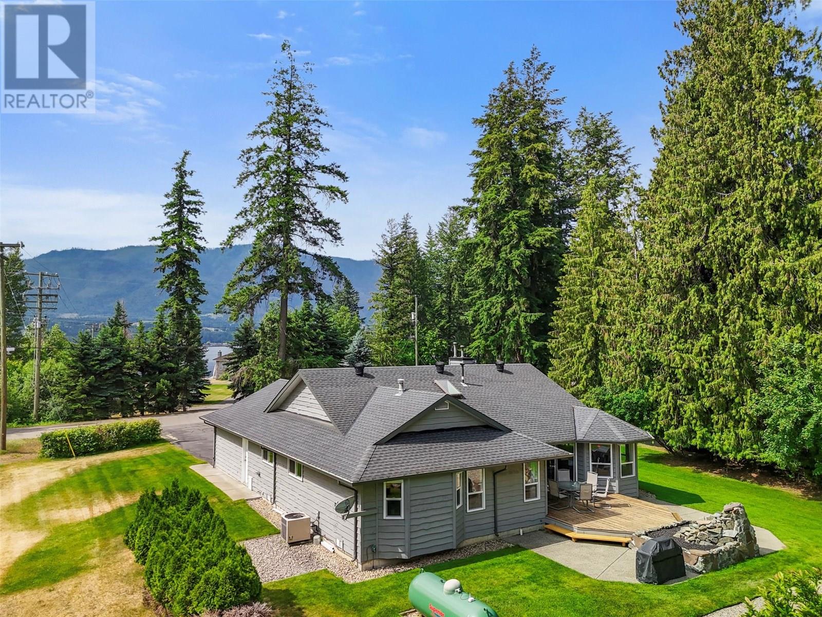 3789 Zinck Road, Scotch Creek, British Columbia  V0E 1M5 - Photo 63 - 10351895