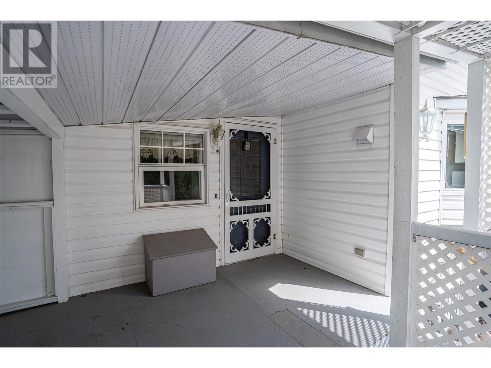 6641 Gibbs Road, Vernon, British Columbia  V1B 3T2 - Photo 30 - 10351754