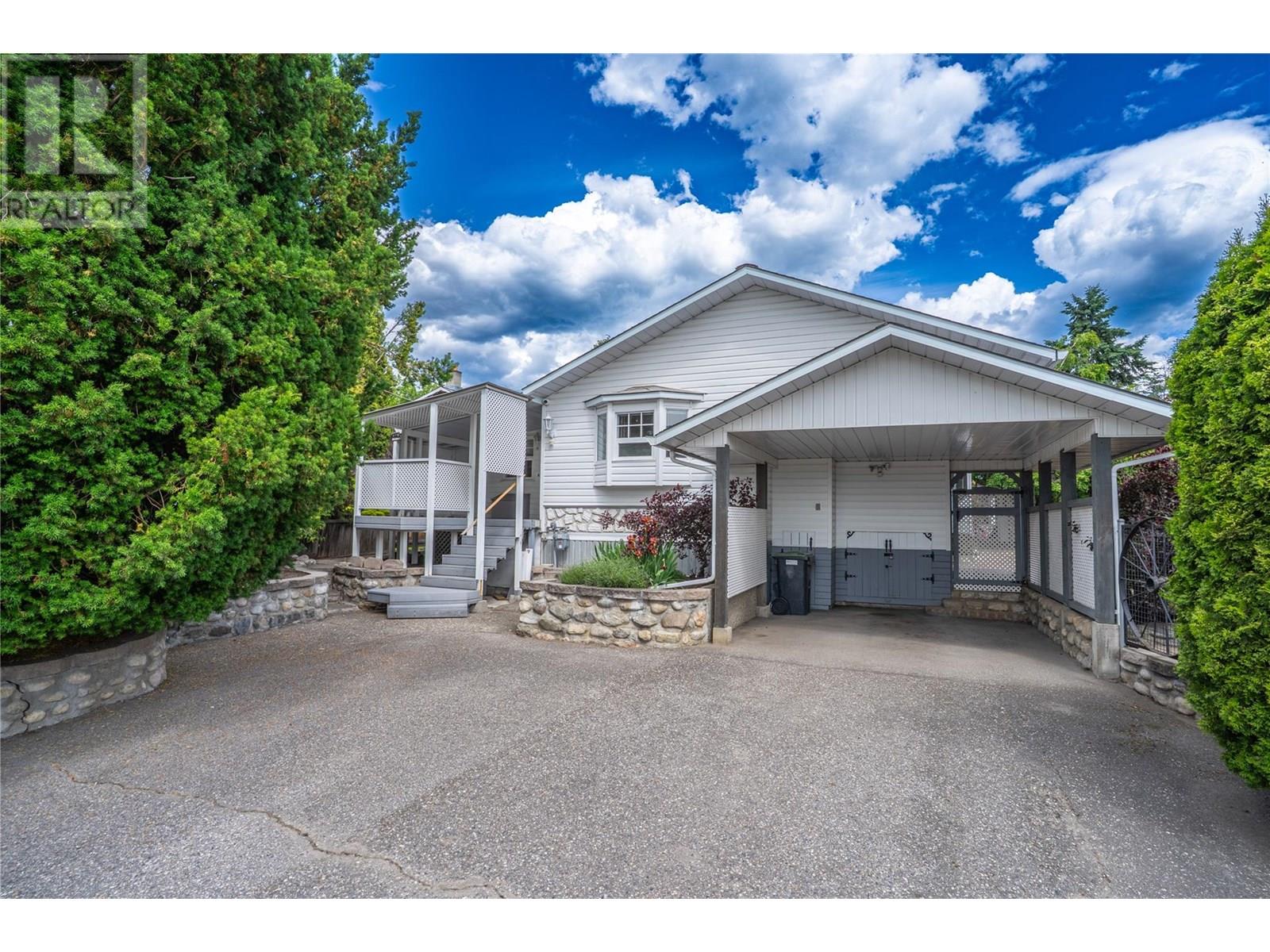 6641 Gibbs Road, Vernon, British Columbia  V1B 3T2 - Photo 33 - 10351754