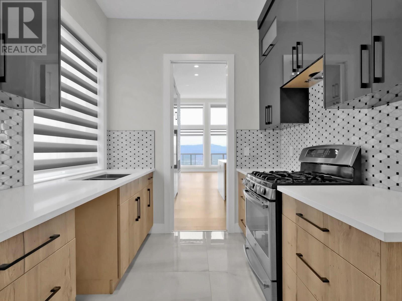 2264 Lavetta Drive, Kelowna, British Columbia  V1P 1V1 - Photo 10 - 10352215