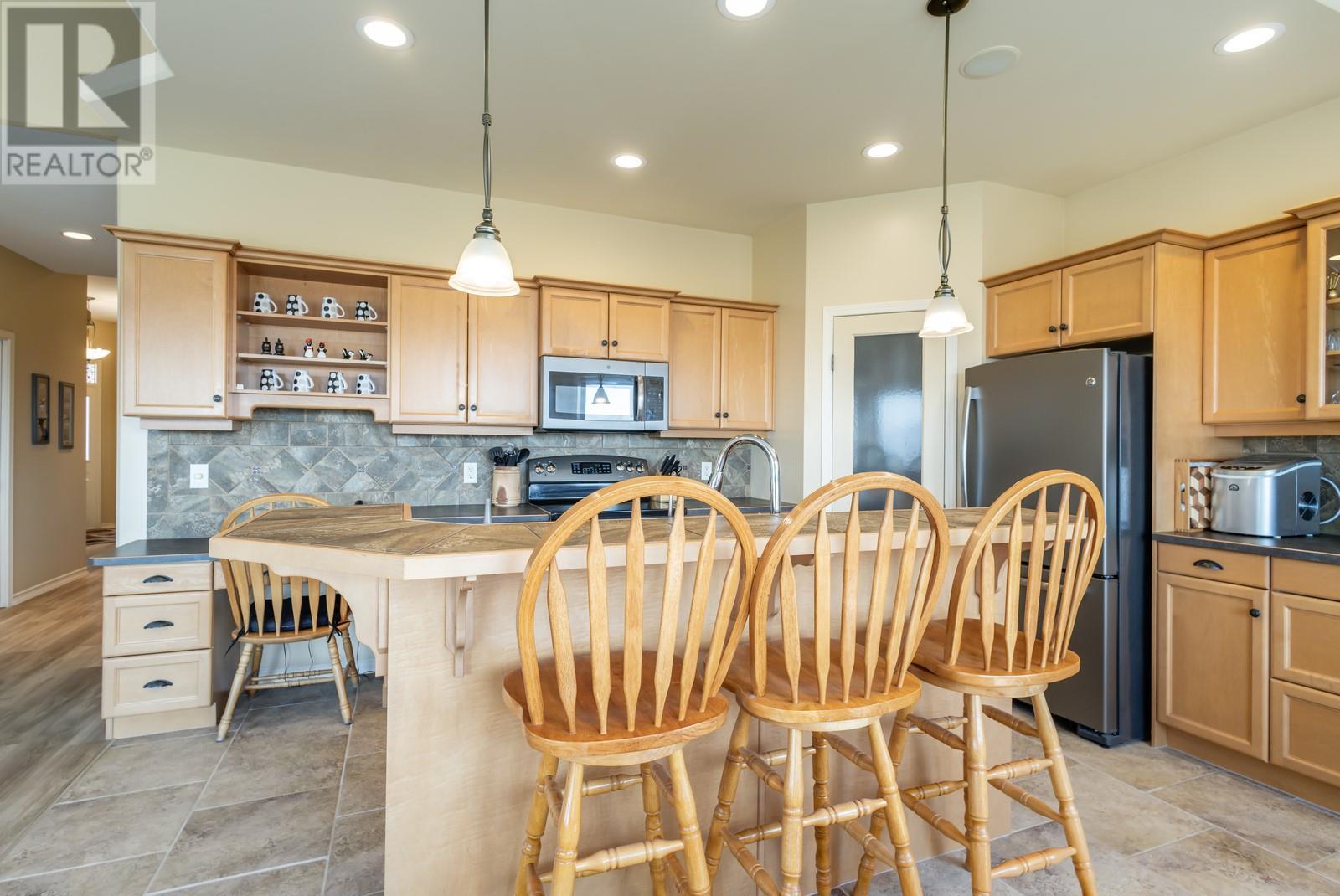 5046 South Ridge Drive, Kelowna, British Columbia  V1W 4W7 - Photo 14 - 10350118