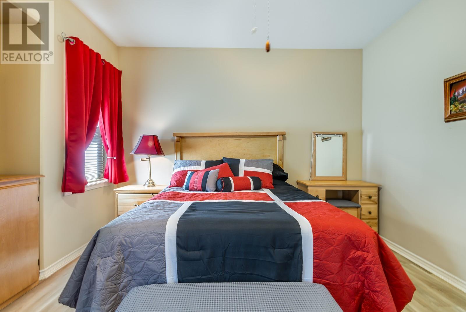 5046 South Ridge Drive, Kelowna, British Columbia  V1W 4W7 - Photo 30 - 10350118