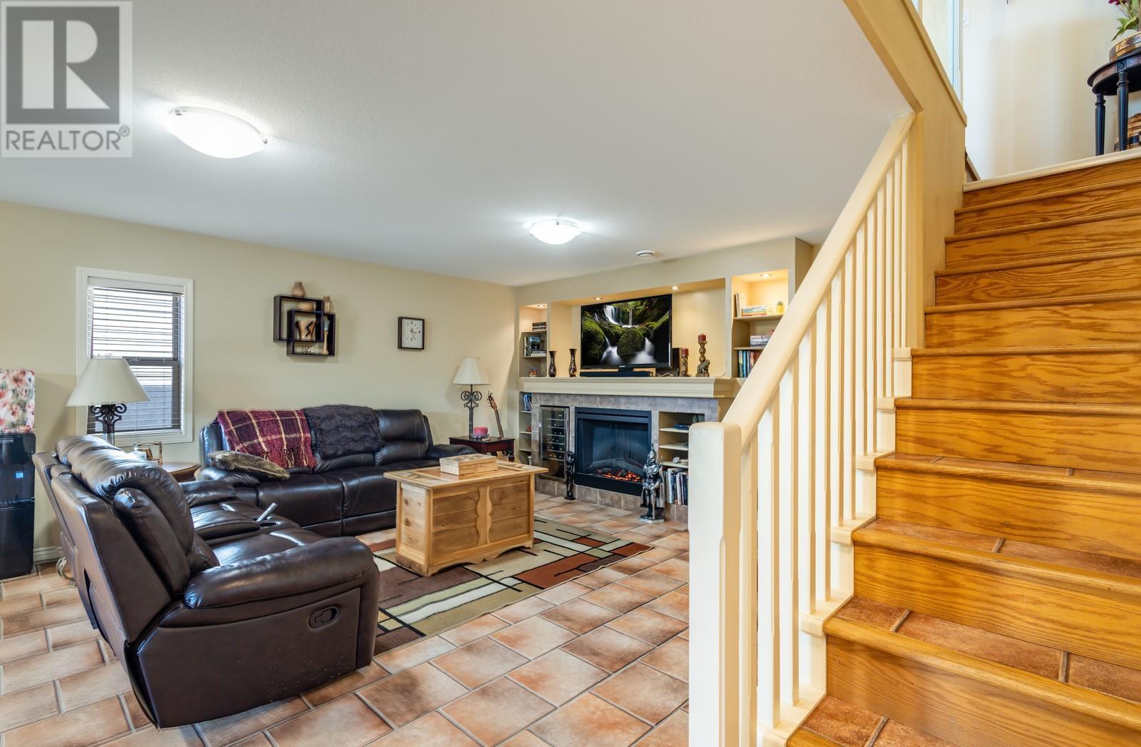 5046 South Ridge Drive, Kelowna, British Columbia  V1W 4W7 - Photo 35 - 10350118