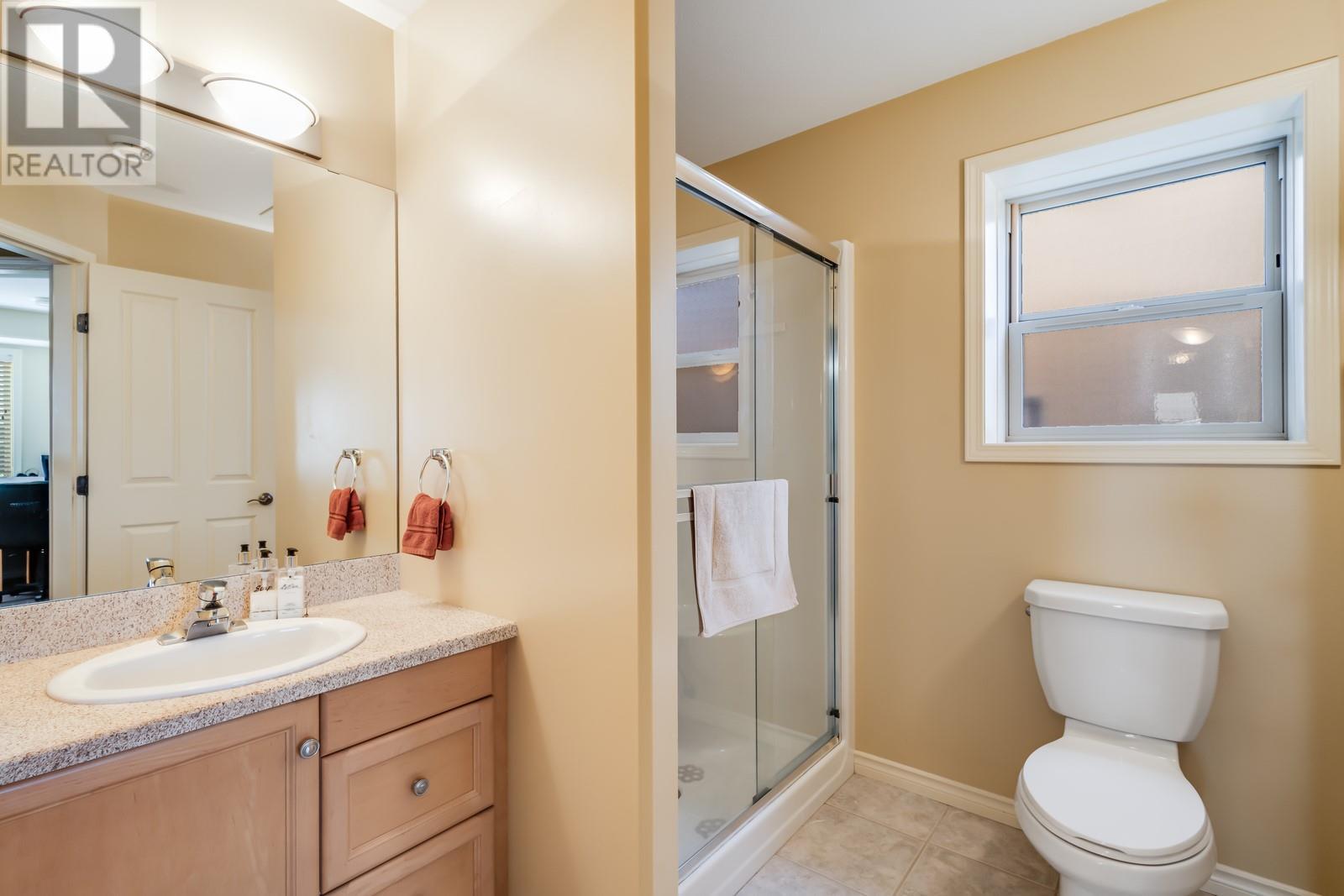 5046 South Ridge Drive, Kelowna, British Columbia  V1W 4W7 - Photo 45 - 10350118