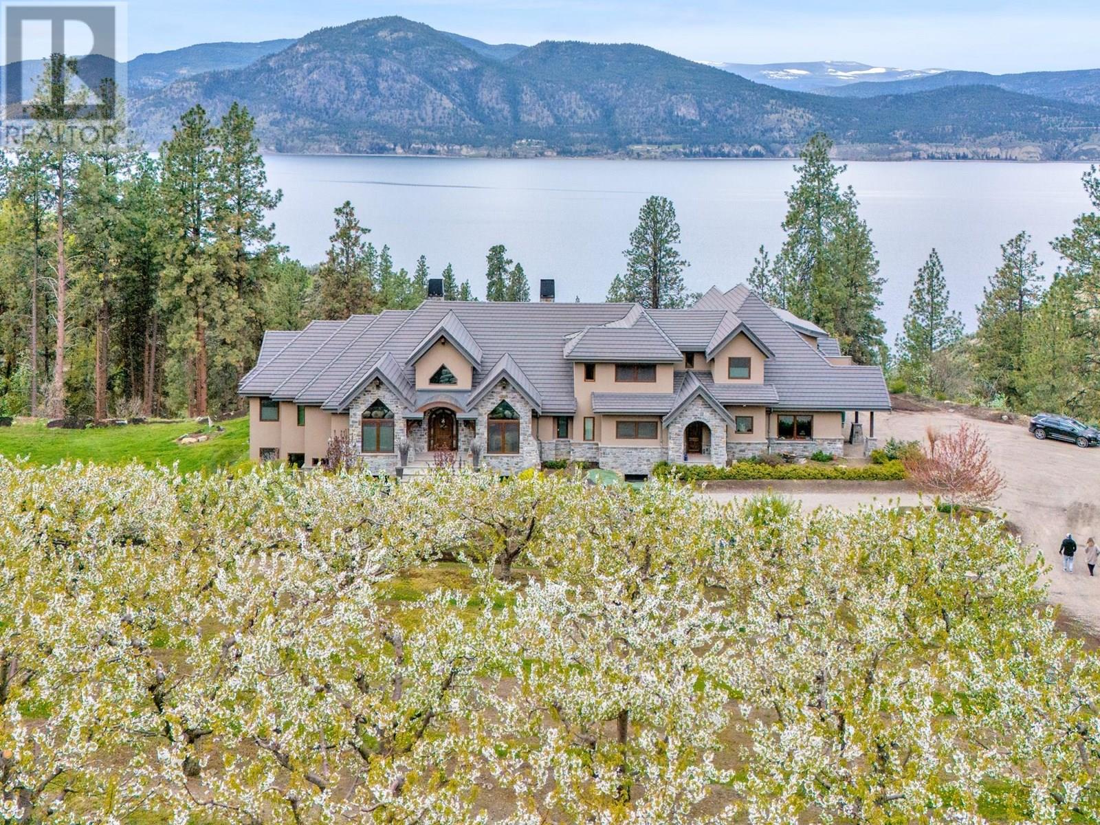 2119 Naramata Road, Naramata, British Columbia  V0H 1N1 - Photo 1 - 10352202
