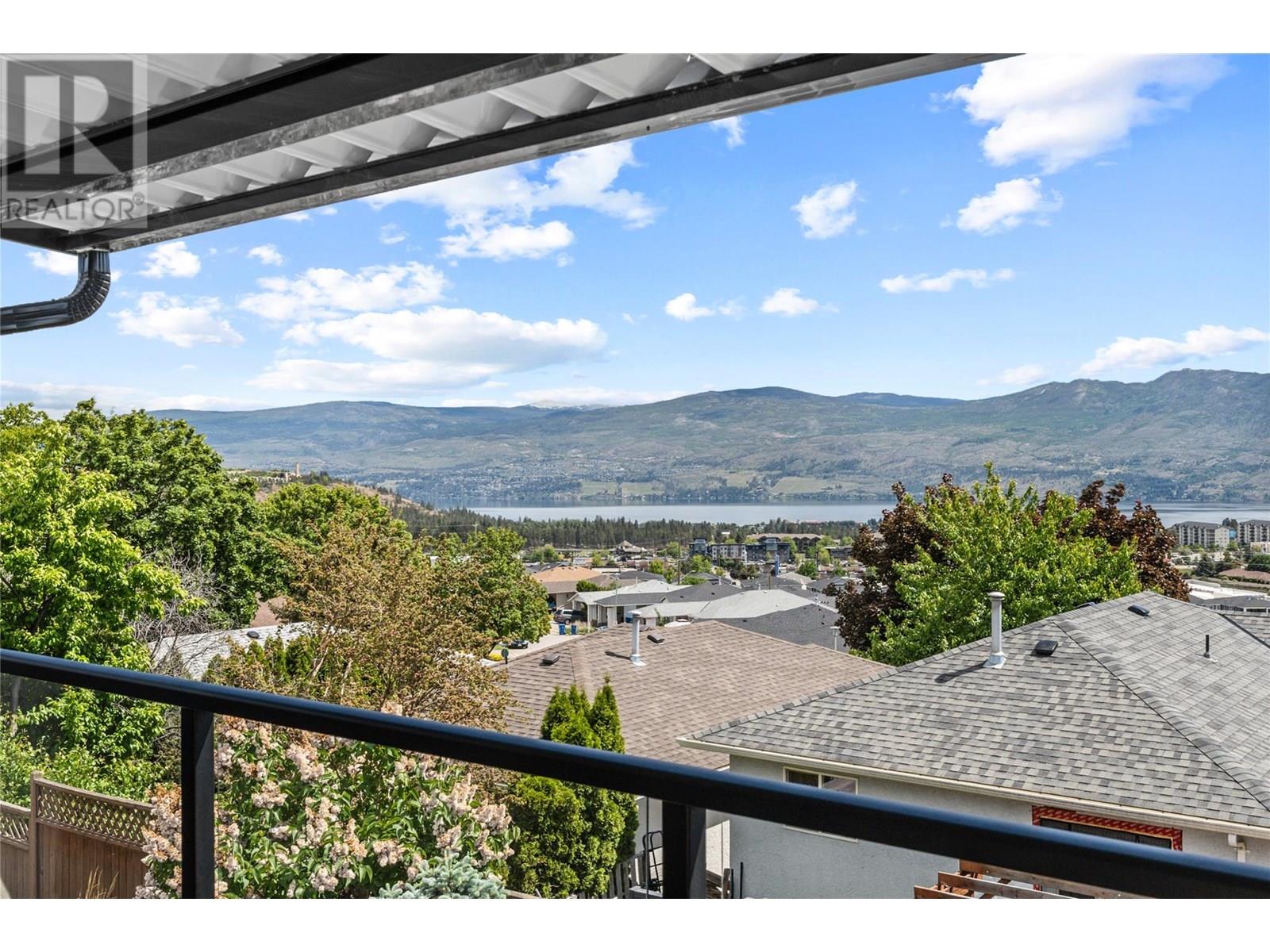 2440 Old Okanagan Highway Unit# 327, West Kelowna, British Columbia  V4T 1X6 - Photo 3 - 10352234
