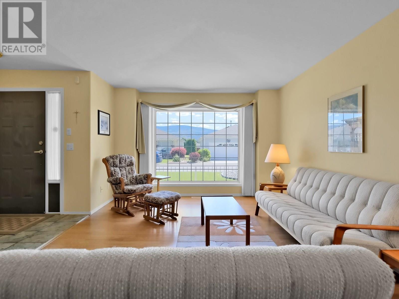 509 Red Wing Drive, Penticton, British Columbia  V2A 8N7 - Photo 5 - 10352232