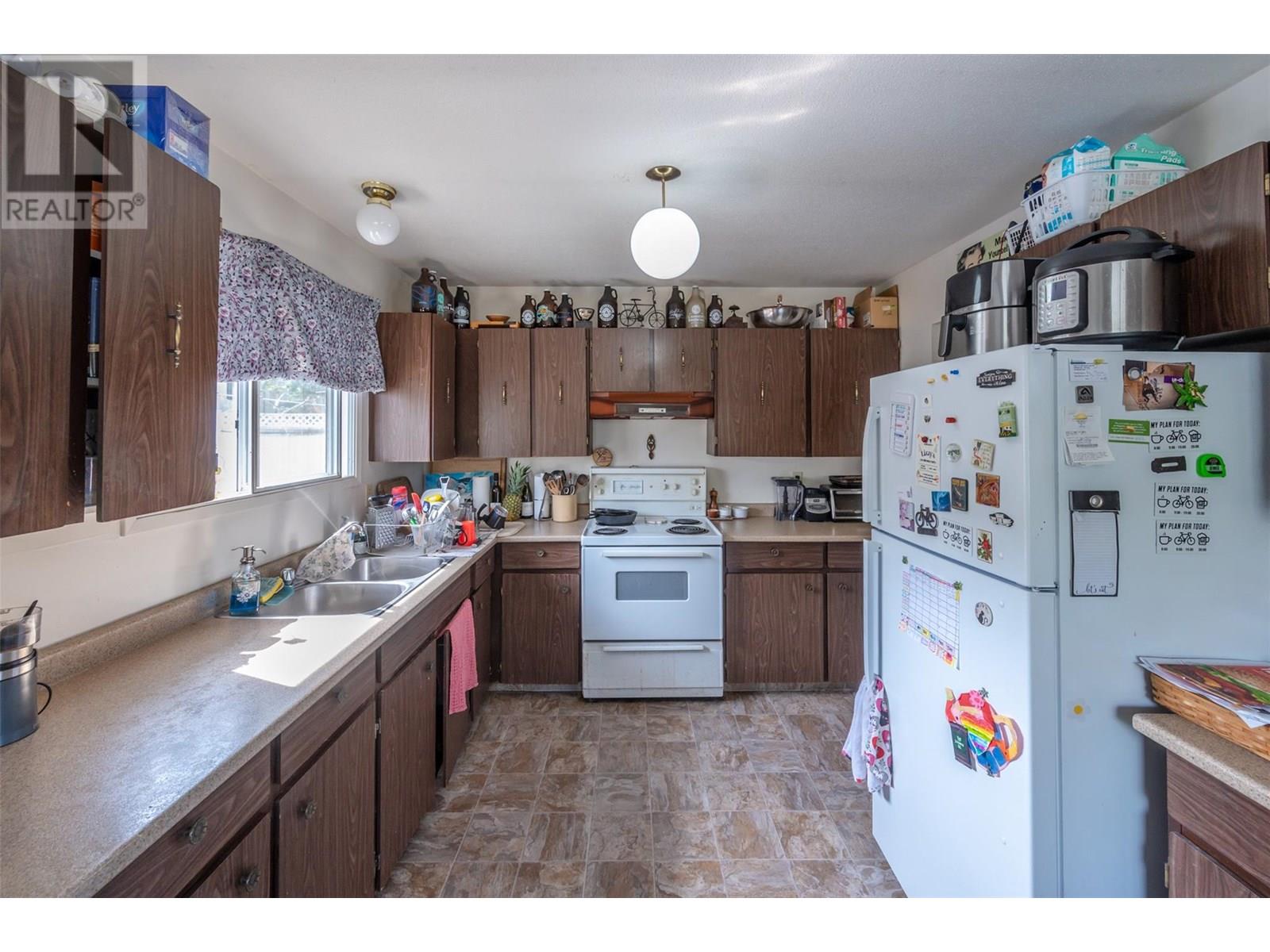 1486 Naish Drive, Penticton, British Columbia  V2A 6L5 - Photo 24 - 10350472