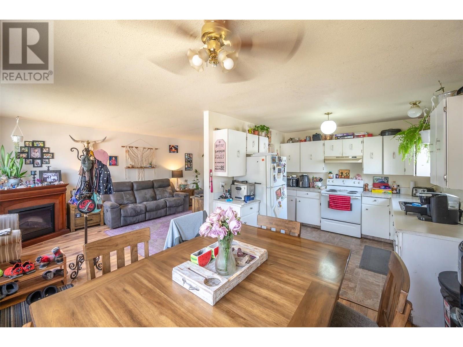 1486 Naish Drive, Penticton, British Columbia  V2A 6L5 - Photo 6 - 10350472