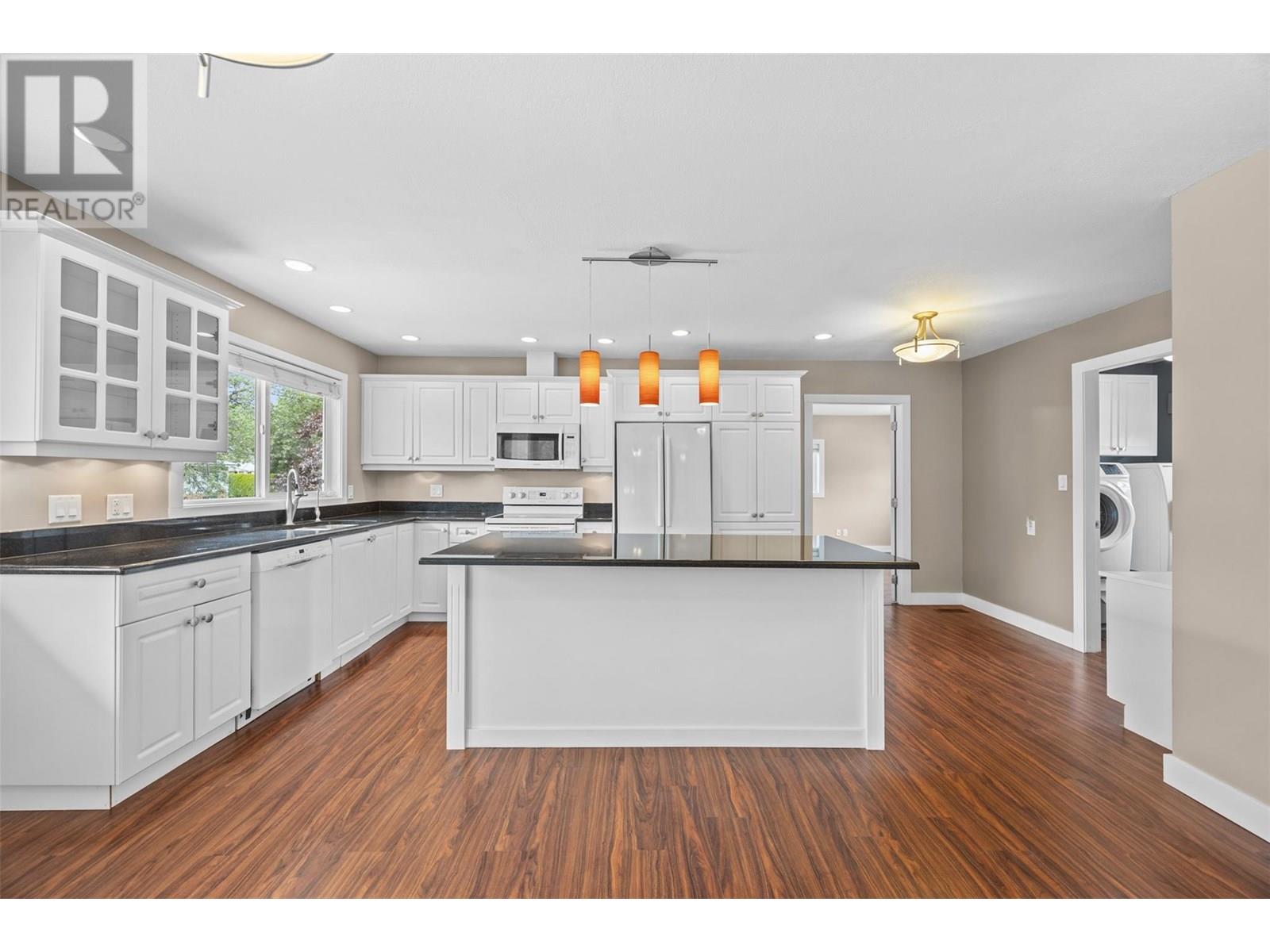 645 Mark Road, Kelowna, British Columbia  V1X 5G8 - Photo 10 - 10349745