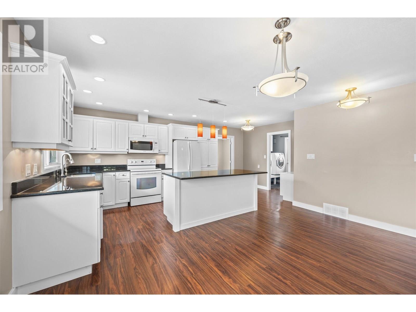 645 Mark Road, Kelowna, British Columbia  V1X 5G8 - Photo 11 - 10349745