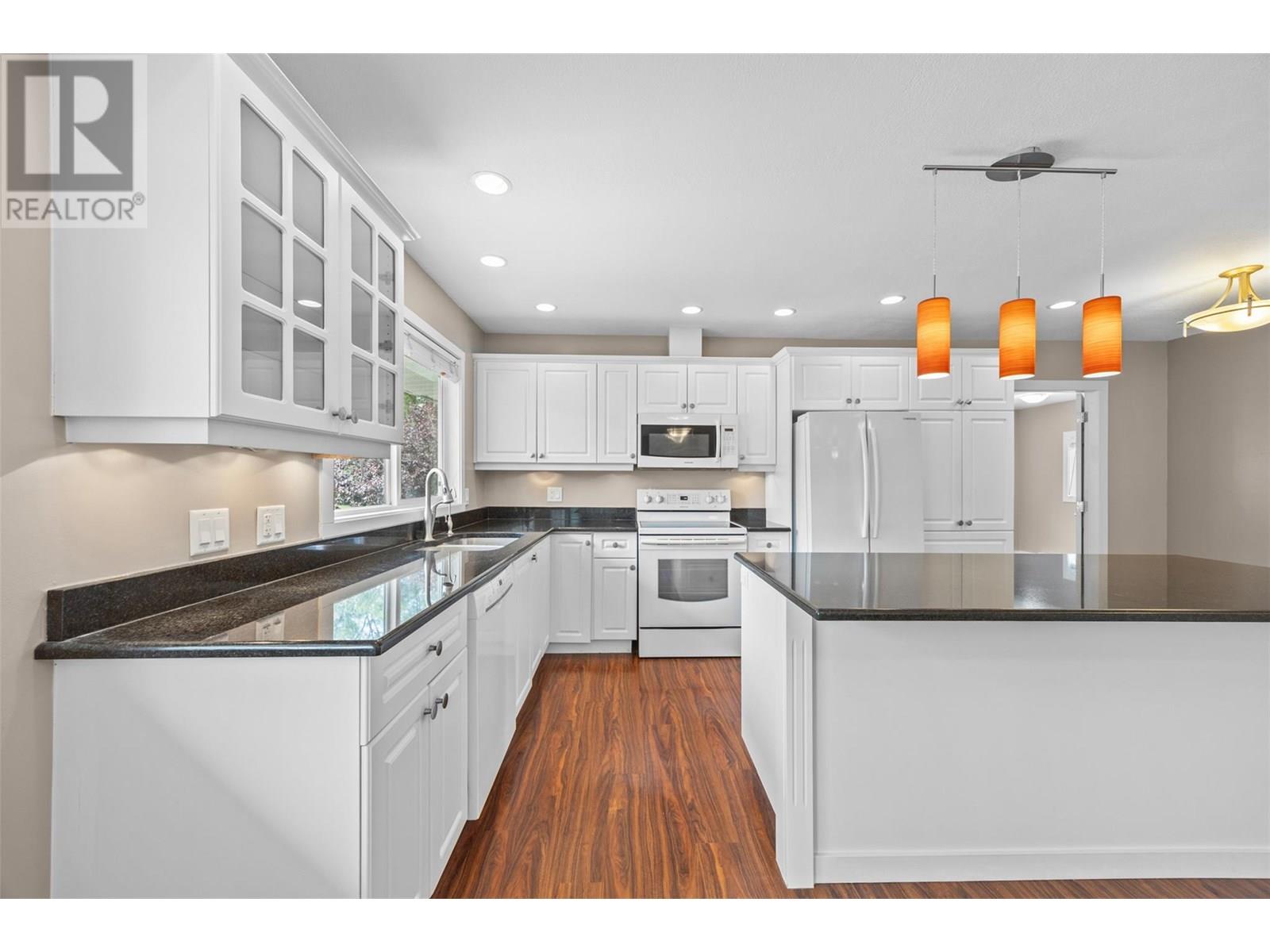 645 Mark Road, Kelowna, British Columbia  V1X 5G8 - Photo 12 - 10349745
