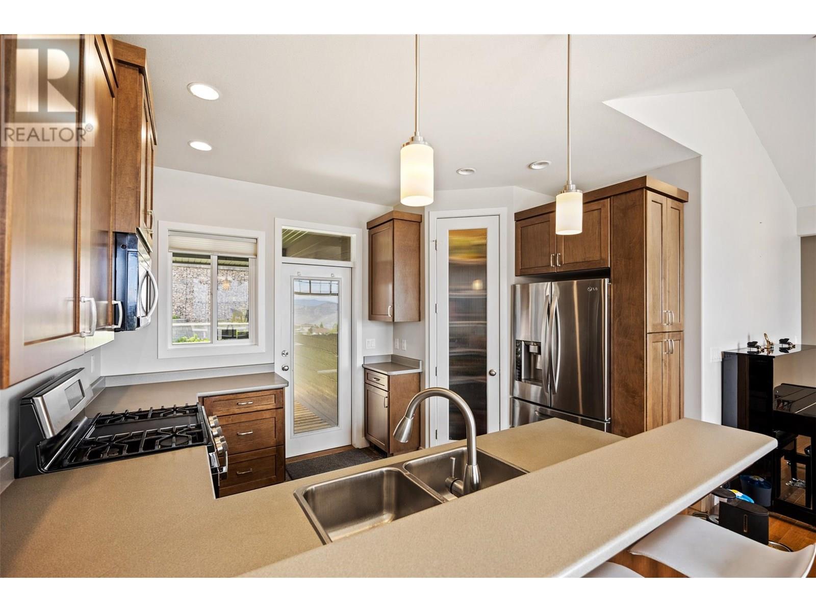 2201 Linfield Drive, Kamloops, British Columbia  V1S 0B8 - Photo 12 - 10352230