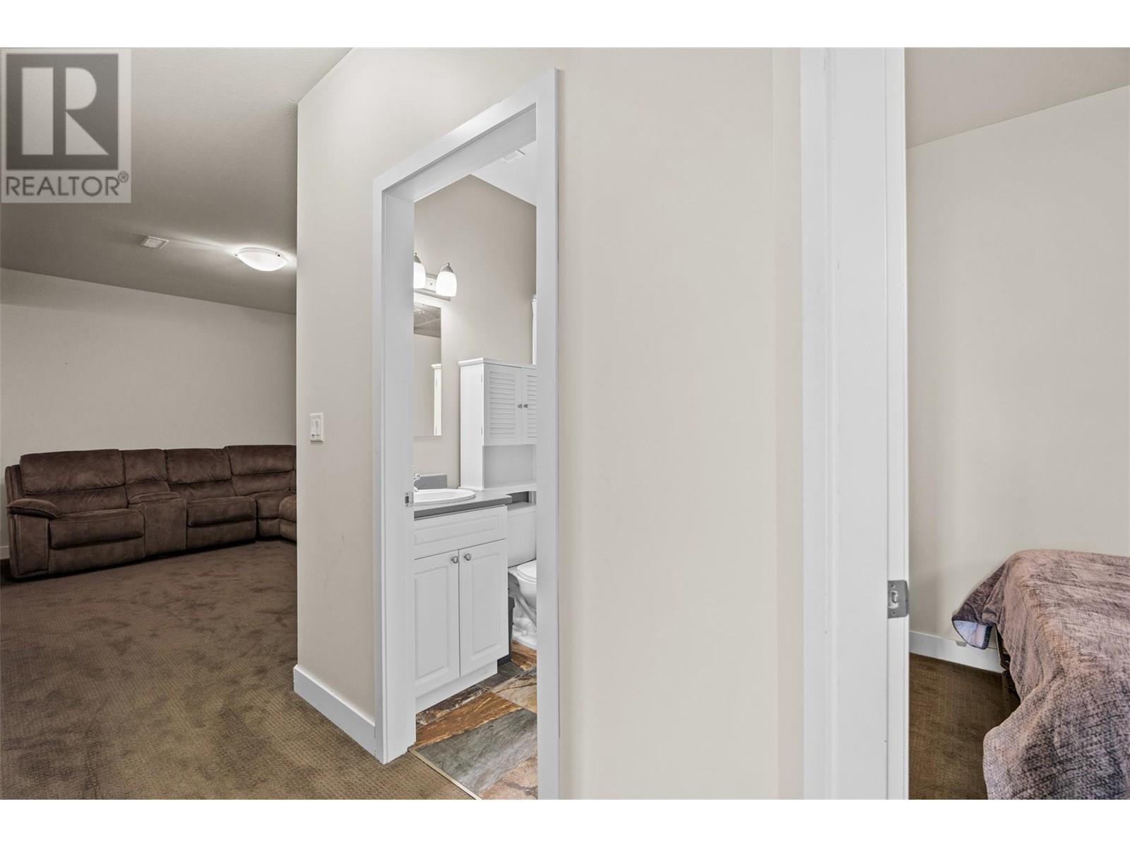 2201 Linfield Drive, Kamloops, British Columbia  V1S 0B8 - Photo 33 - 10352230