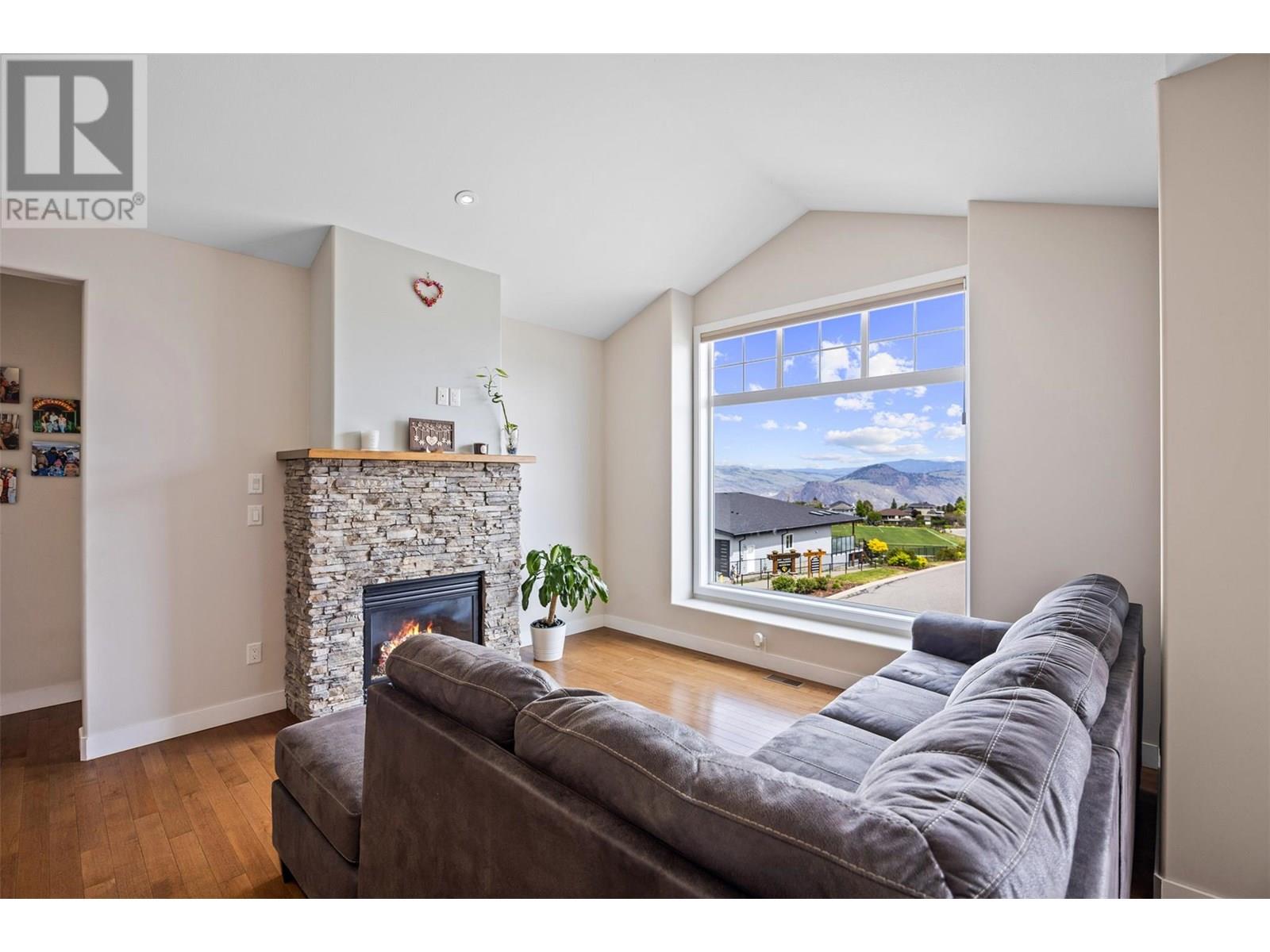 2201 Linfield Drive, Kamloops, British Columbia  V1S 0B8 - Photo 5 - 10352230