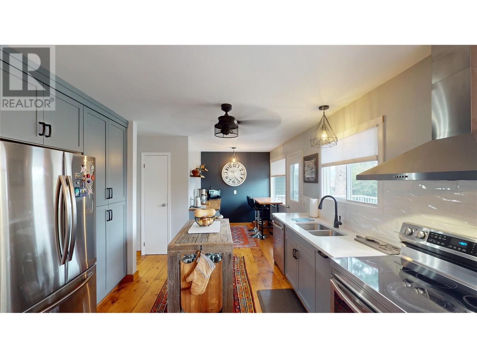1324 14th Street S, Cranbrook, British Columbia  V1C 5E8 - Photo 14 - 10352204