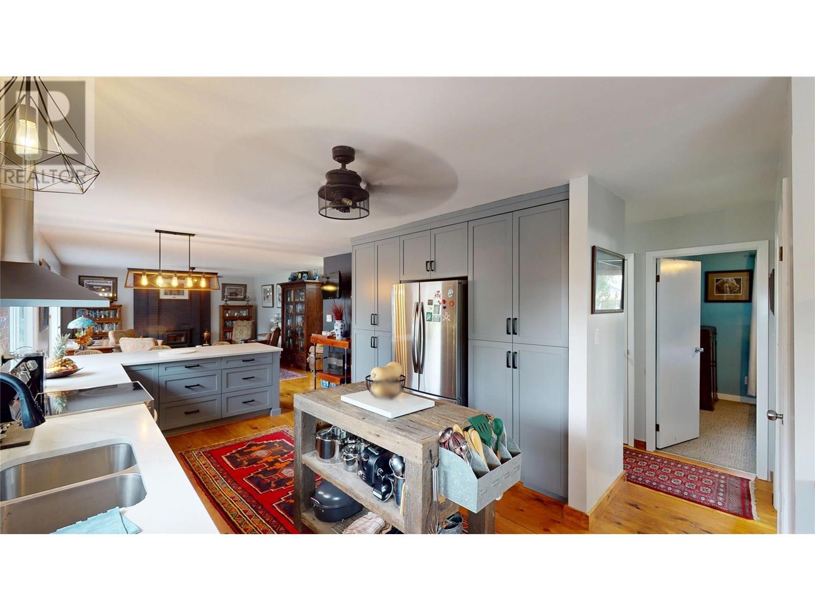 1324 14th Street S, Cranbrook, British Columbia  V1C 5E8 - Photo 17 - 10352204