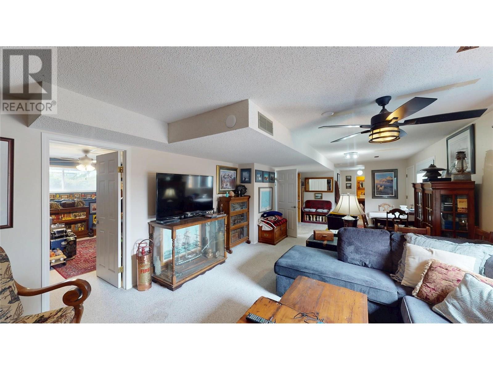 1324 14th Street S, Cranbrook, British Columbia  V1C 5E8 - Photo 31 - 10352204