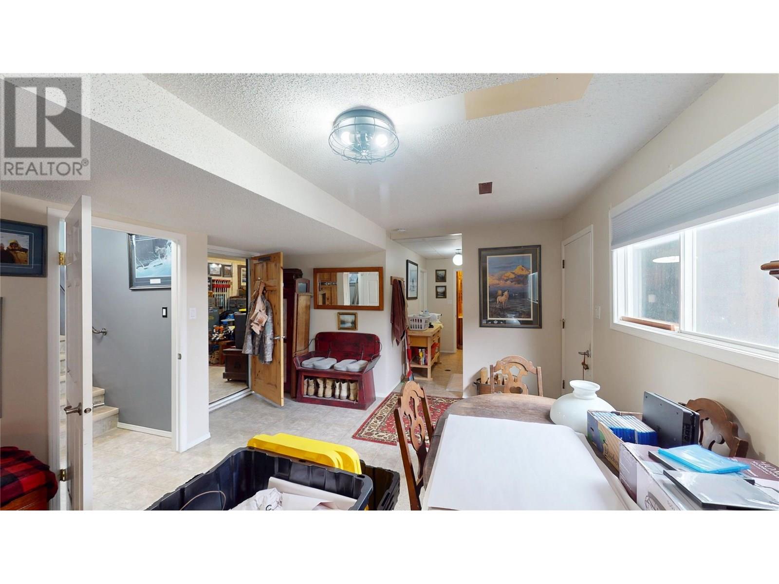 1324 14th Street S, Cranbrook, British Columbia  V1C 5E8 - Photo 34 - 10352204