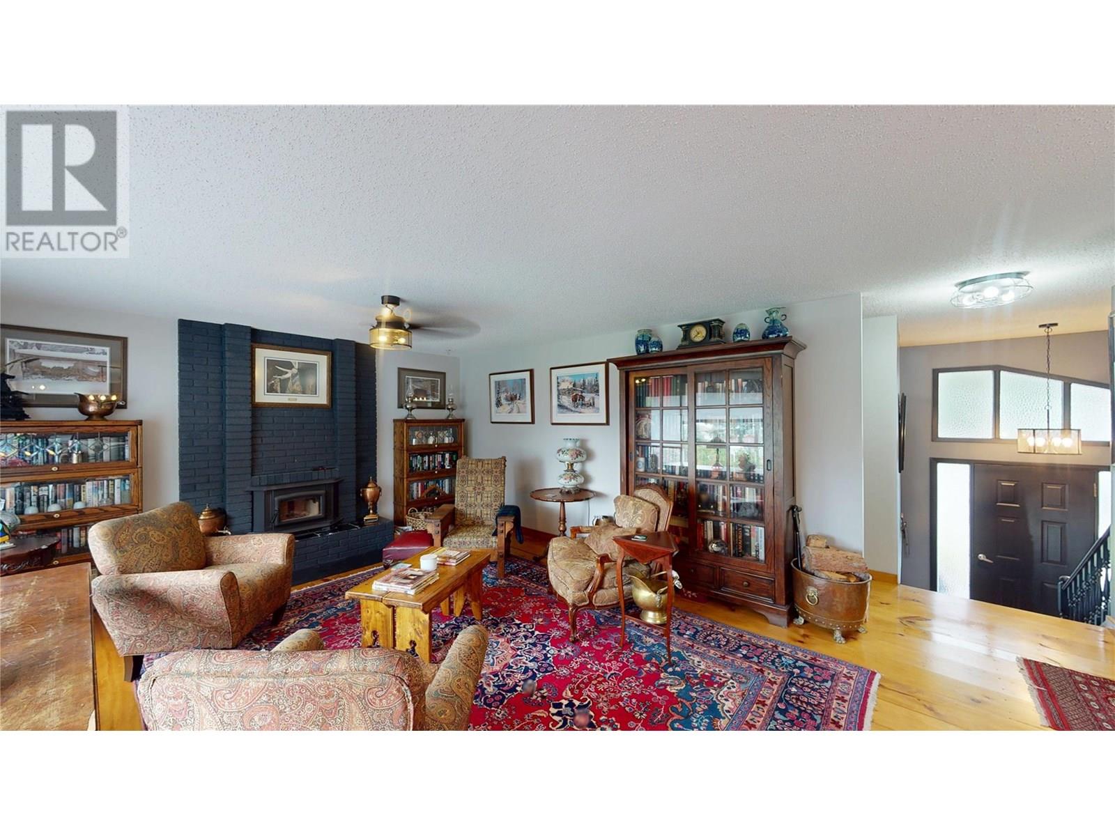 1324 14th Street S, Cranbrook, British Columbia  V1C 5E8 - Photo 6 - 10352204