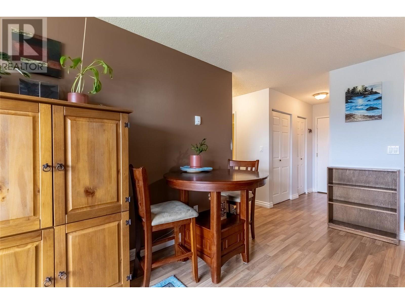 400 Opal Drive Unit# 212, Logan Lake, British Columbia  V0K 1W0 - Photo 3 - 10352191