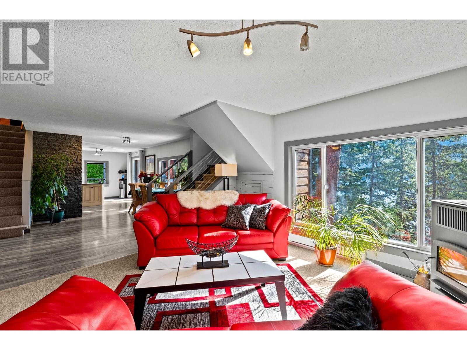 2486 Heffley-Louis Creek Road, Kamloops, British Columbia  V0E 1Z0 - Photo 11 - 10352144