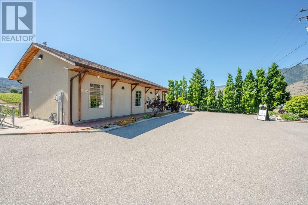 5408 Snowbrush Street, Oliver, British Columbia  V0H 1T9 - Photo 11 - 10352148