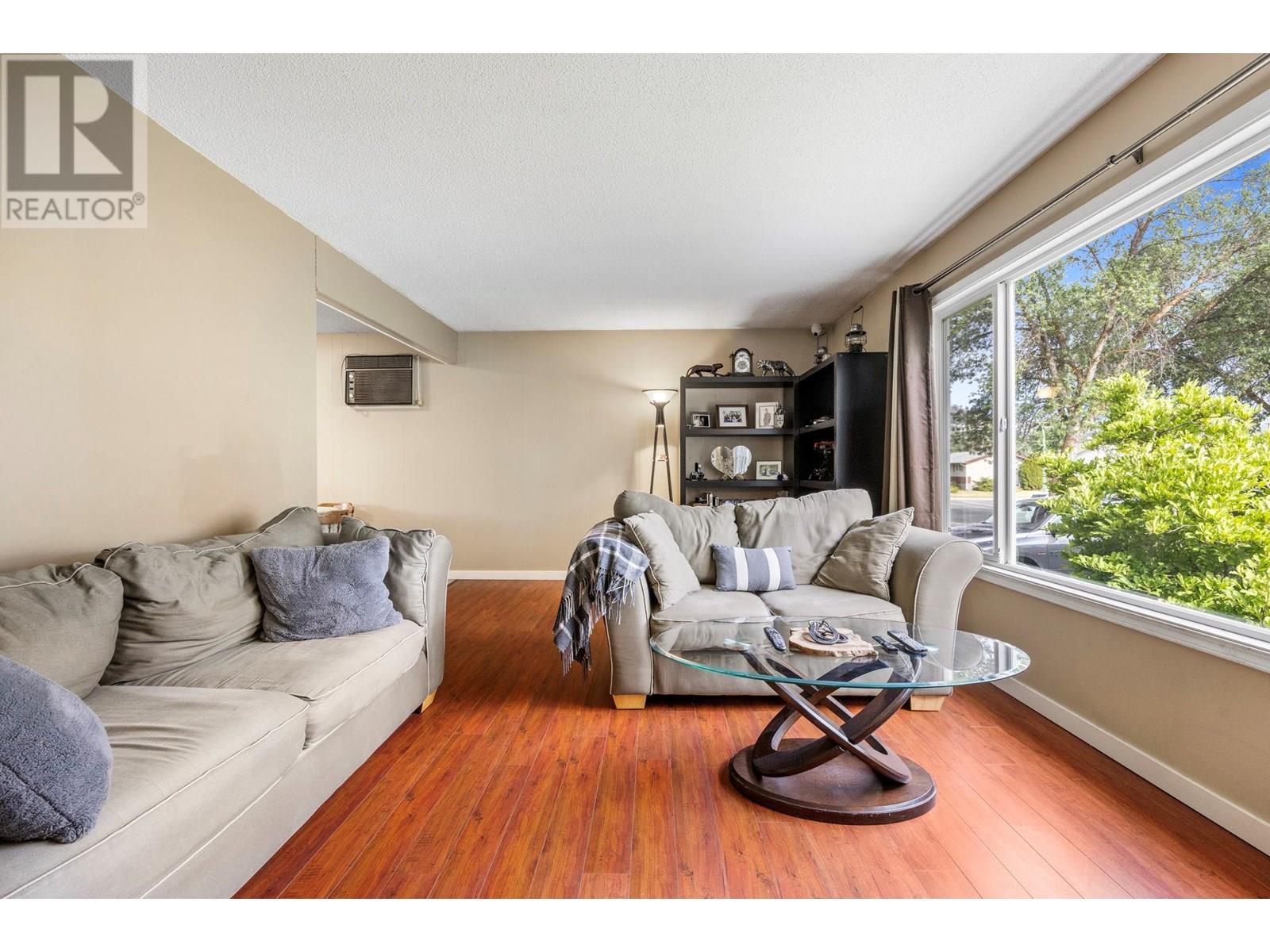 190 Benchview Road, Kelowna, British Columbia  V1X 1M5 - Photo 8 - 10351915