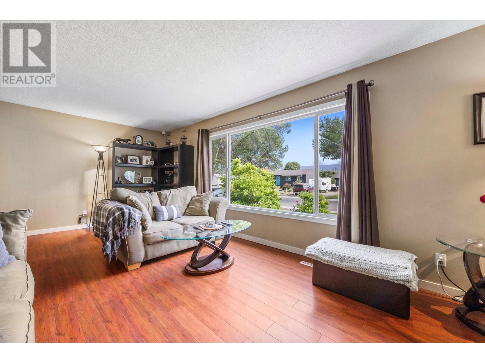 190 Benchview Road, Kelowna, British Columbia  V1X 1M5 - Photo 9 - 10351915