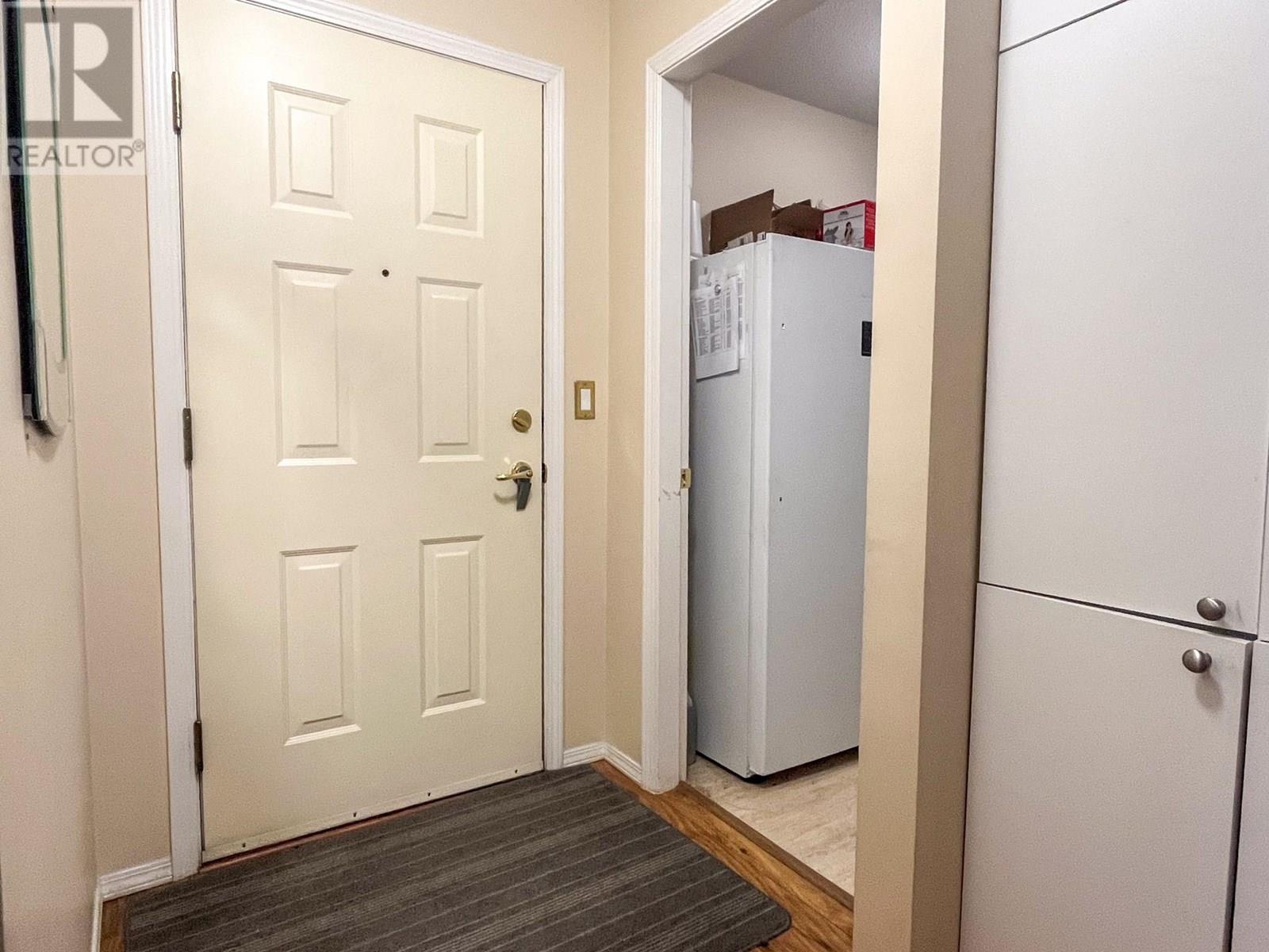 180 Hollywood Road N Unit# 207, Kelowna, British Columbia  V1X 6Y9 - Photo 2 - 10352208