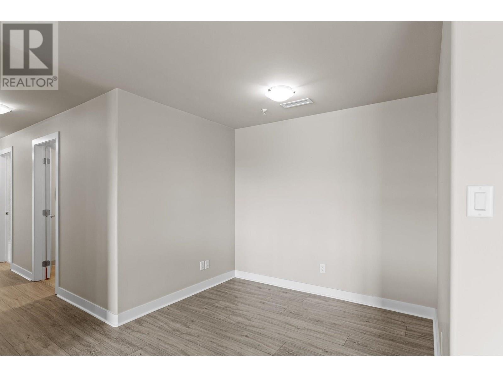 1160 Bernard Avenue Unit# 301, Kelowna, British Columbia  V1Y 6R2 - Photo 16 - 10352170