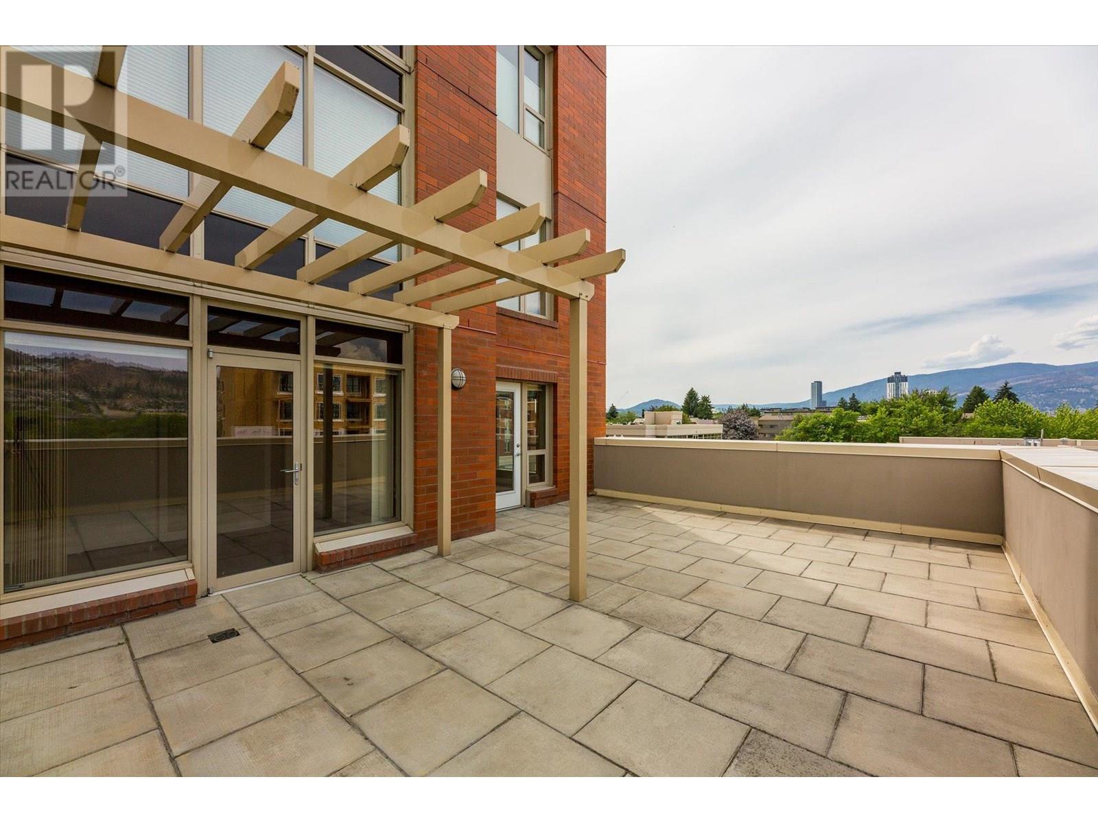 1160 Bernard Avenue Unit# 301, Kelowna, British Columbia  V1Y 6R2 - Photo 28 - 10352170