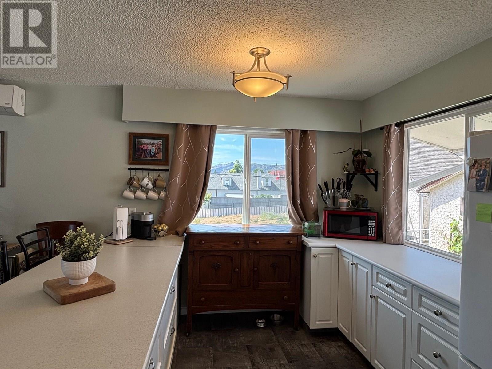7808 87th Street, Osoyoos, British Columbia  V0H 1V0 - Photo 4 - 10352228