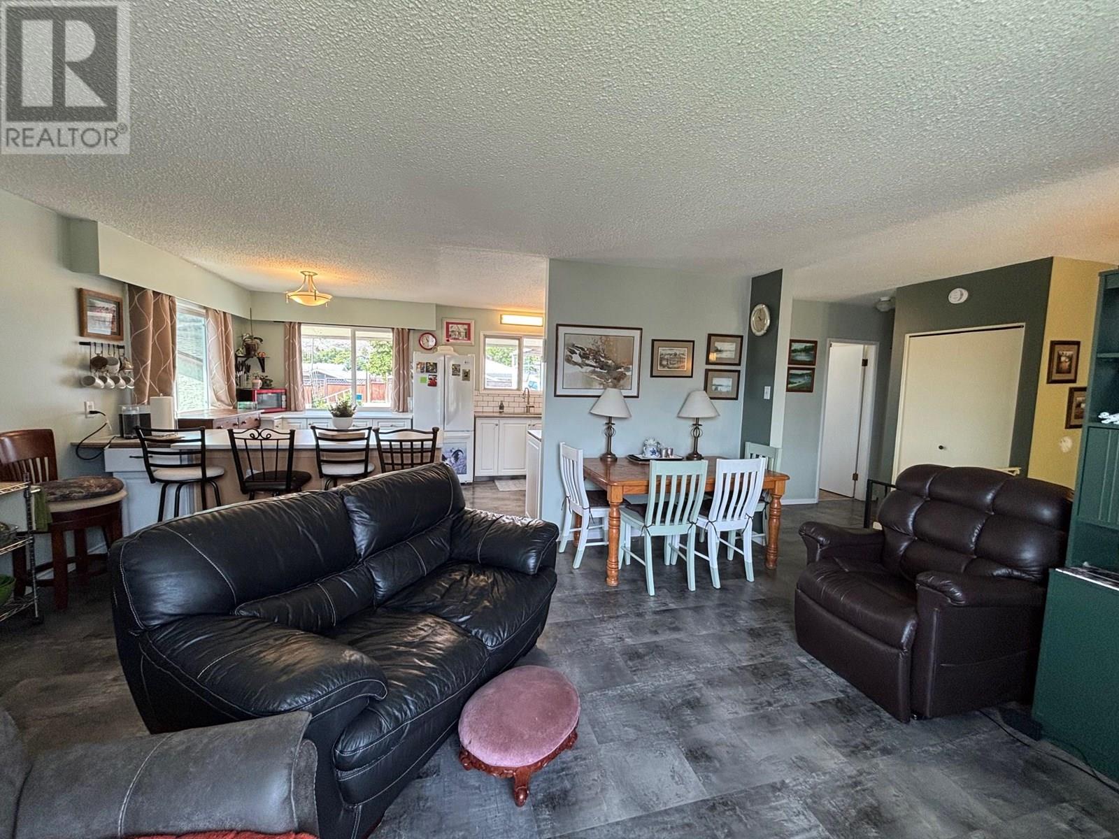 7808 87th Street, Osoyoos, British Columbia  V0H 1V0 - Photo 9 - 10352228