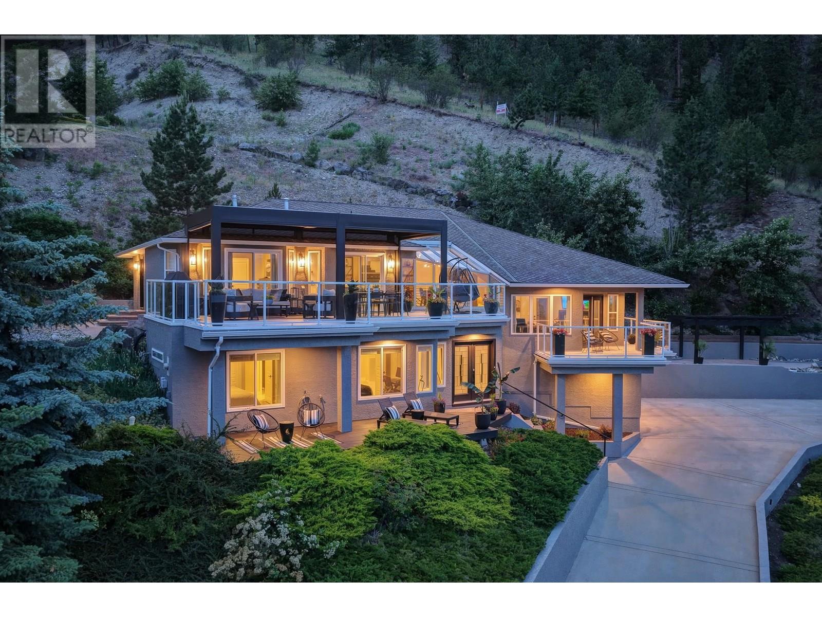 510 Casa Grande Drive, West Kelowna, British Columbia  V1Z 3M4 - Photo 1 - 10352098