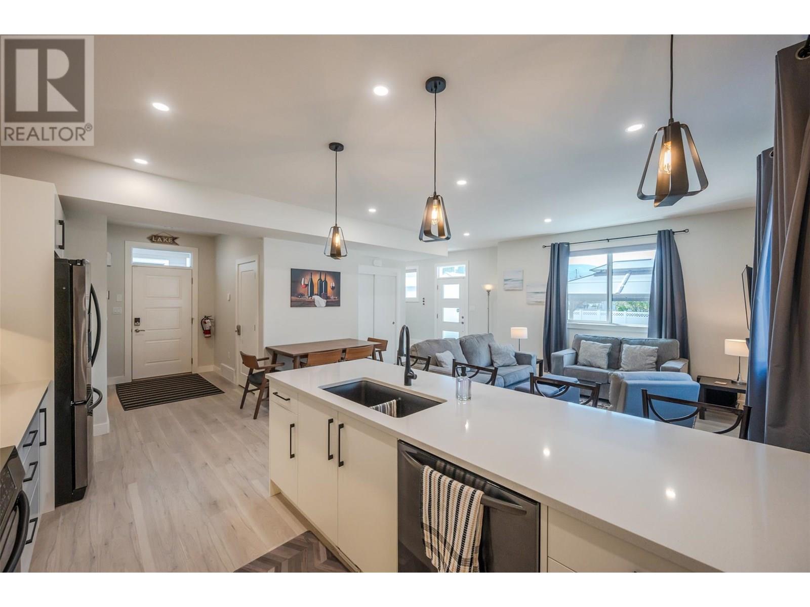 547 Westminster Avenue Unit# 101, Penticton, British Columbia  V2A 1K4 - Photo 14 - 10352079