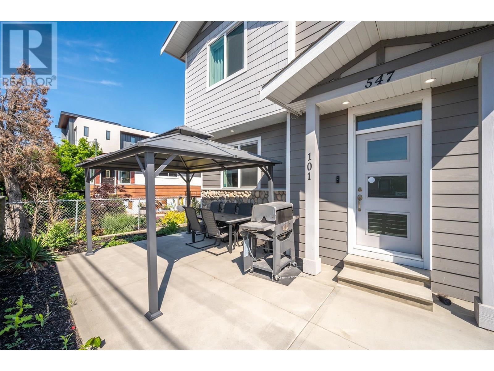 547 Westminster Avenue Unit# 101, Penticton, British Columbia  V2A 1K4 - Photo 2 - 10352079