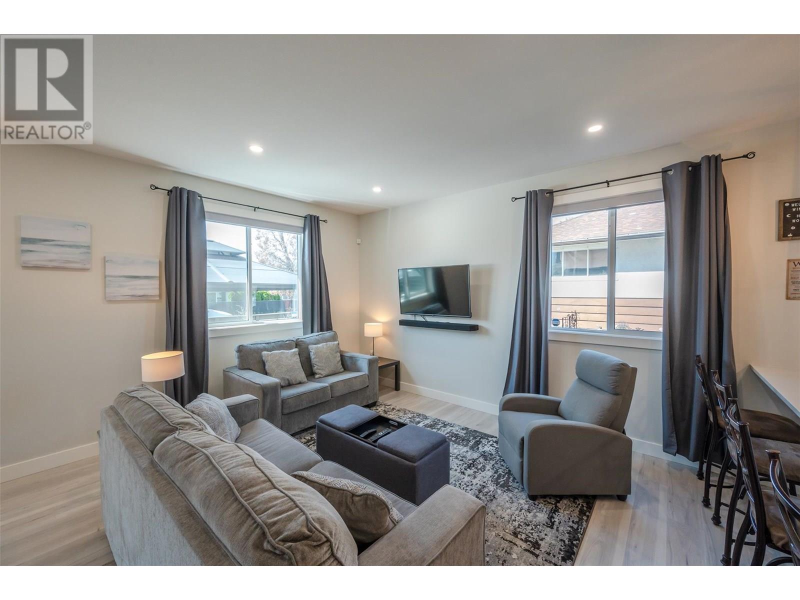 547 Westminster Avenue Unit# 101, Penticton, British Columbia  V2A 1K4 - Photo 4 - 10352079