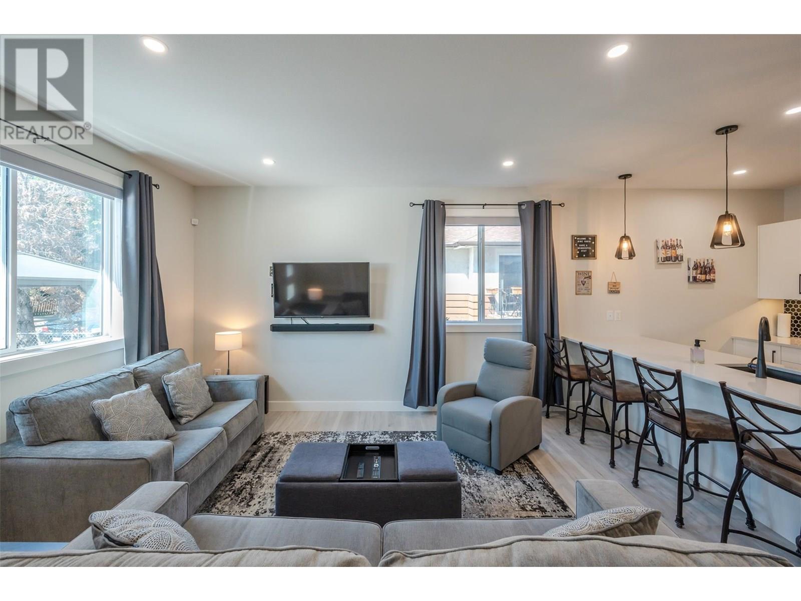 547 Westminster Avenue Unit# 101, Penticton, British Columbia  V2A 1K4 - Photo 8 - 10352079