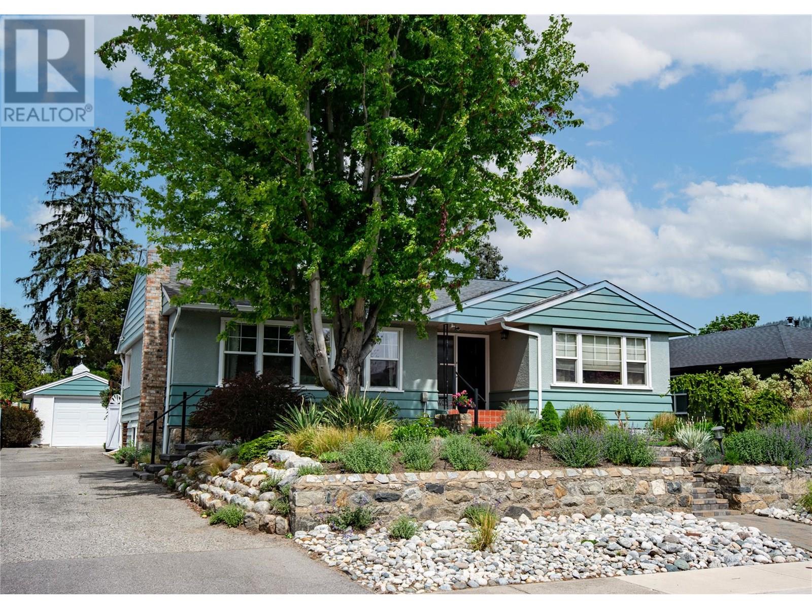 403 Windsor Avenue, Penticton, British Columbia  V2A 2K5 - Photo 6 - 10352140