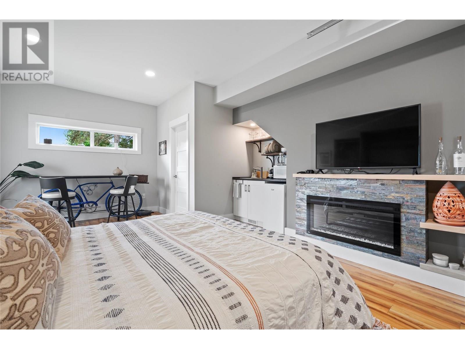 403 Windsor Avenue, Penticton, British Columbia  V2A 2K5 - Photo 69 - 10352140