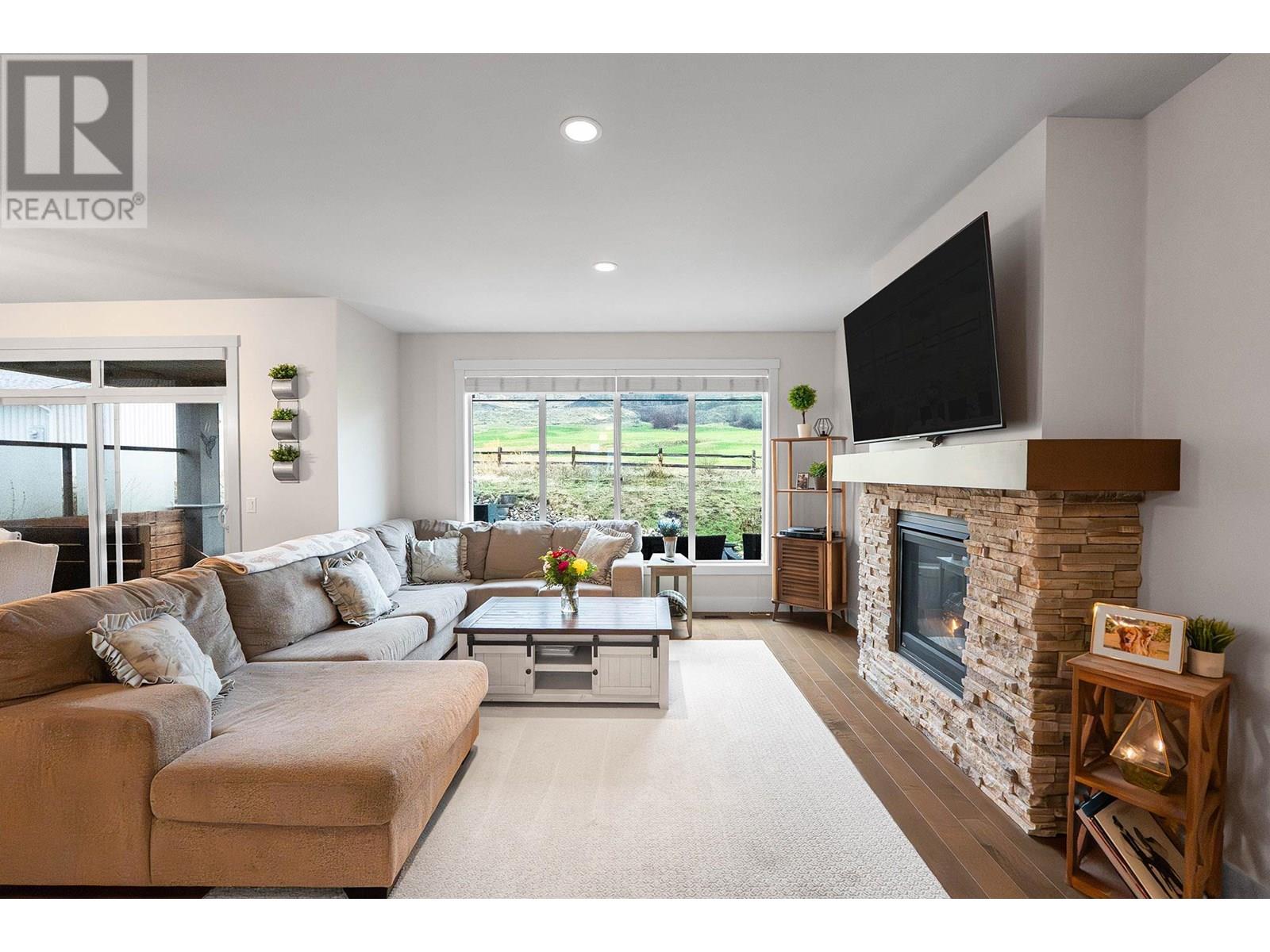 1769 Tower Ranch Drive, Kelowna, British Columbia  V1P 1T2 - Photo 7 - 10352211