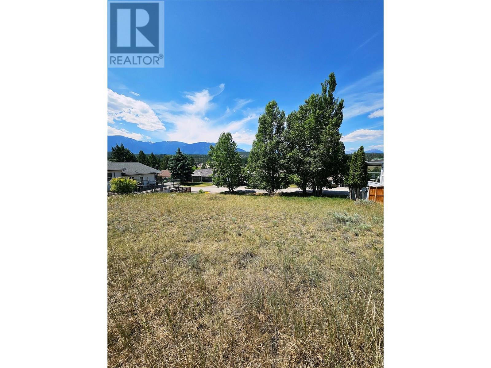 1707 3rd Avenue, Invermere, British Columbia  V0A 1K4 - Photo 4 - 10351565
