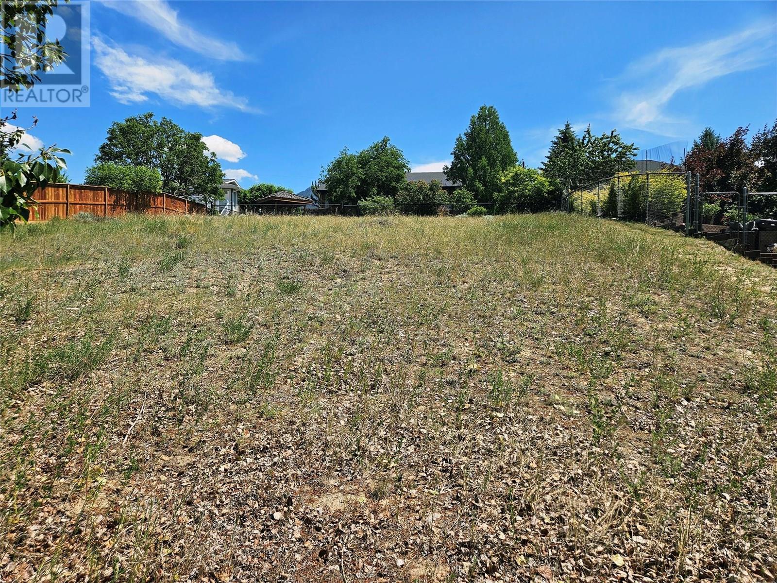 1707 3rd Avenue, Invermere, British Columbia  V0A 1K4 - Photo 9 - 10351565