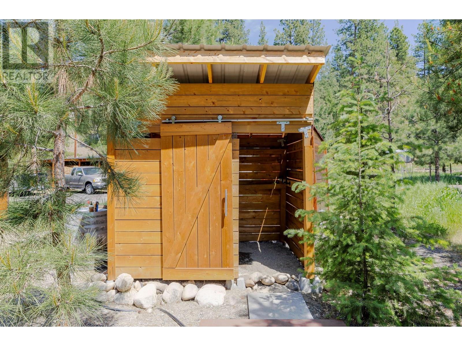 6241 33 Highway, Carmi, British Columbia  V0H 1A0 - Photo 52 - 10350815