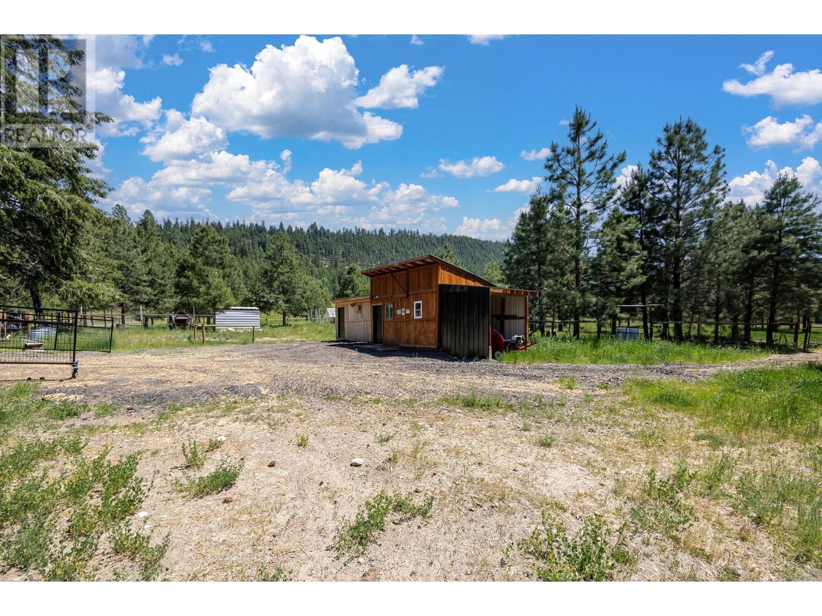 6241 33 Highway, Carmi, British Columbia  V0H 1A0 - Photo 76 - 10350815