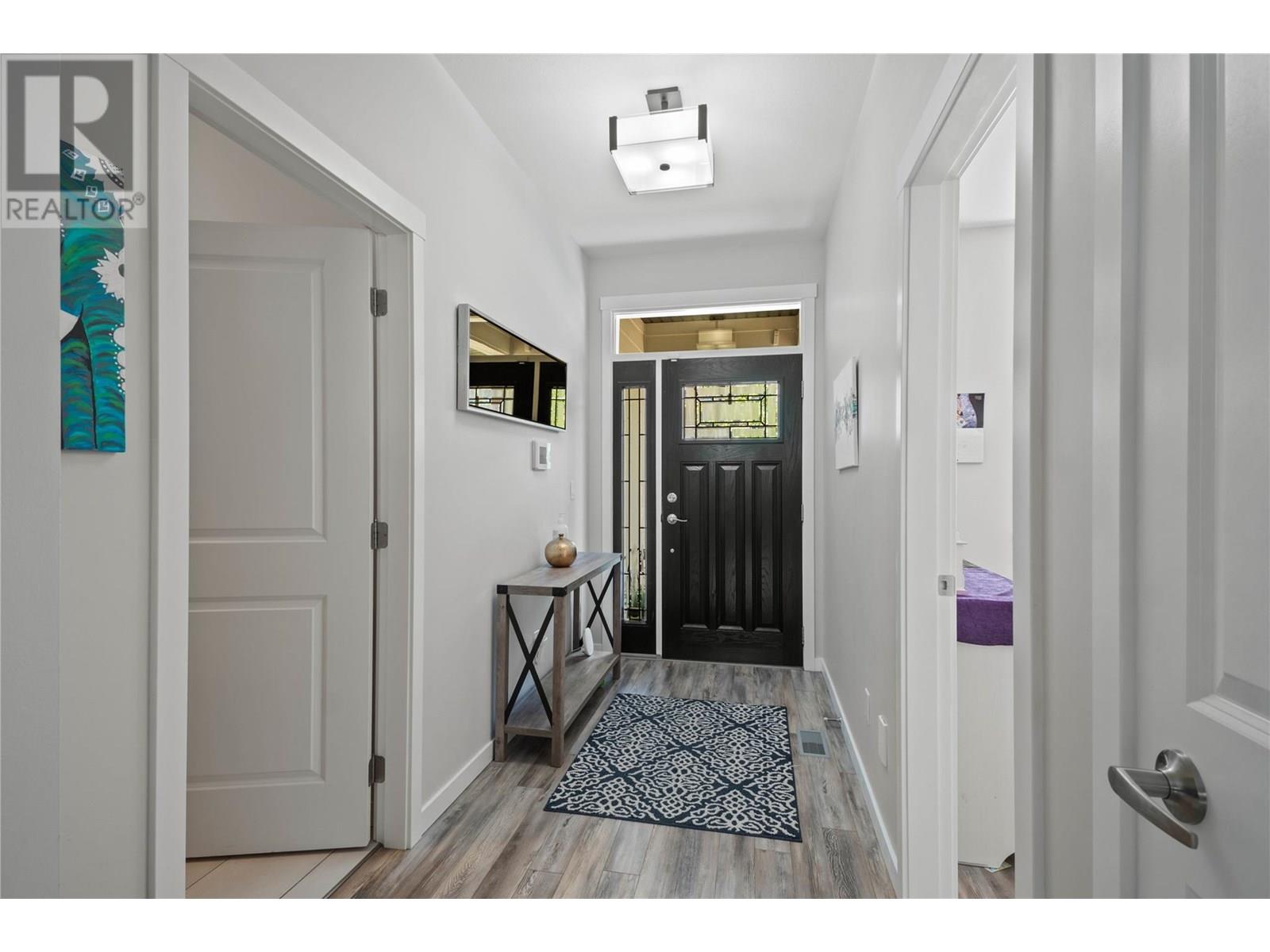 1547 Emerald Drive, Kamloops, British Columbia  V2E 0C4 - Photo 10 - 10352245