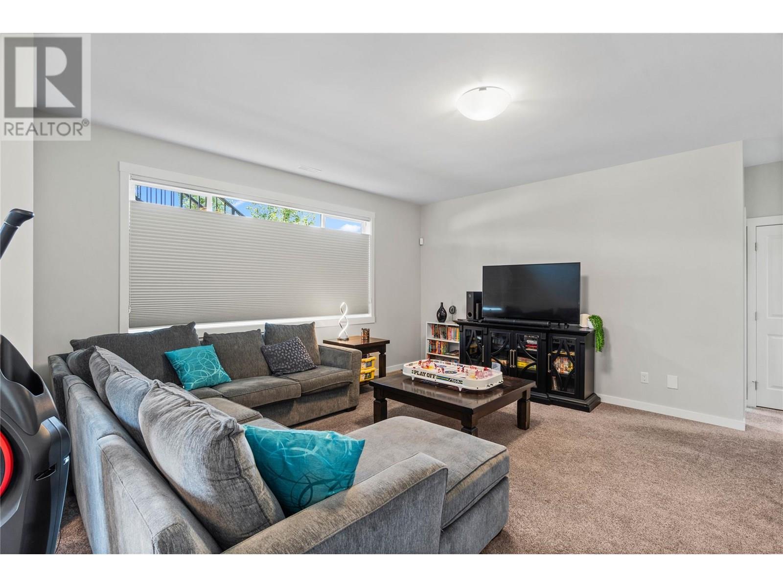 1547 Emerald Drive, Kamloops, British Columbia  V2E 0C4 - Photo 23 - 10352245