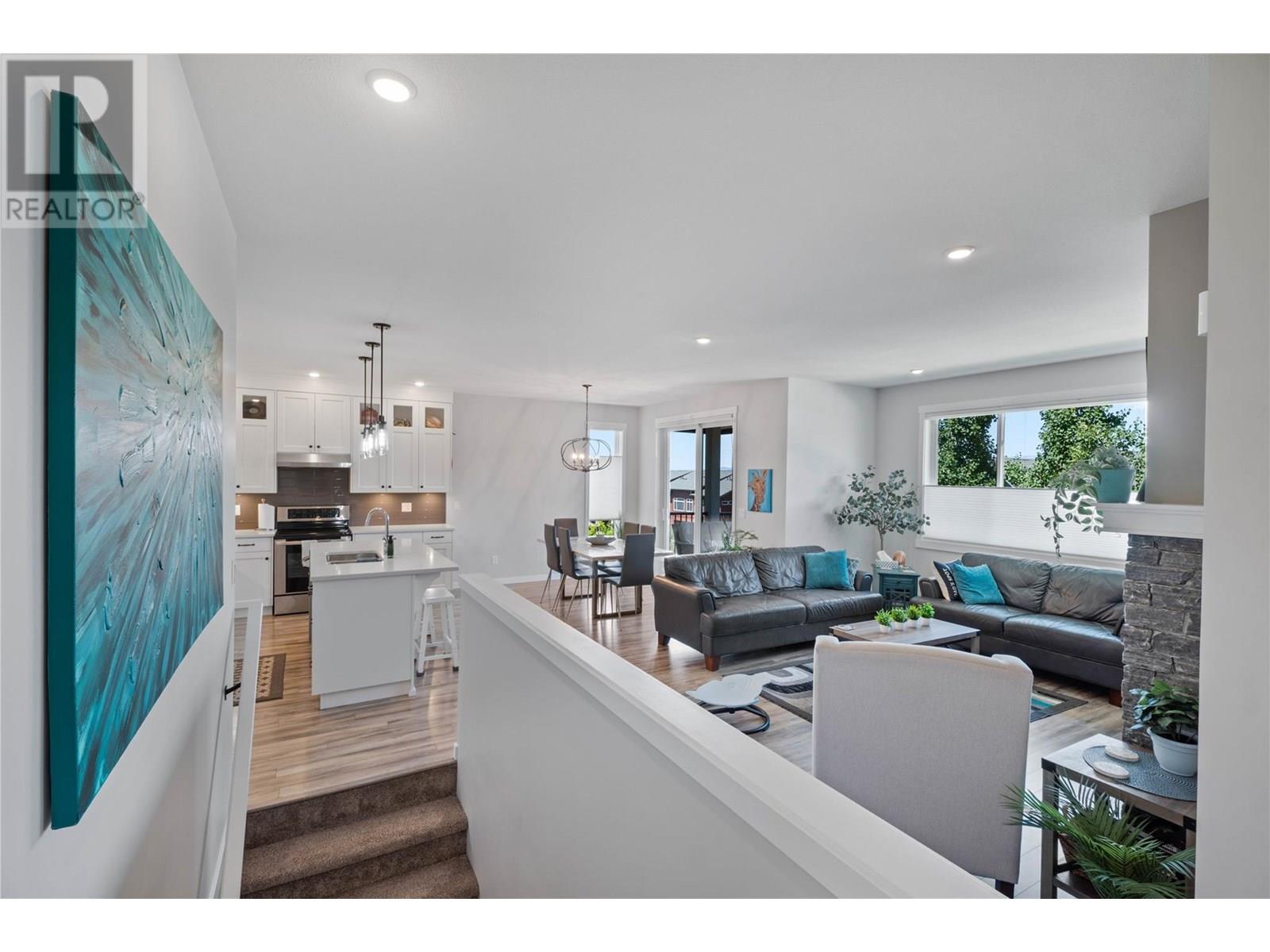 1547 Emerald Drive, Kamloops, British Columbia  V2E 0C4 - Photo 9 - 10352245